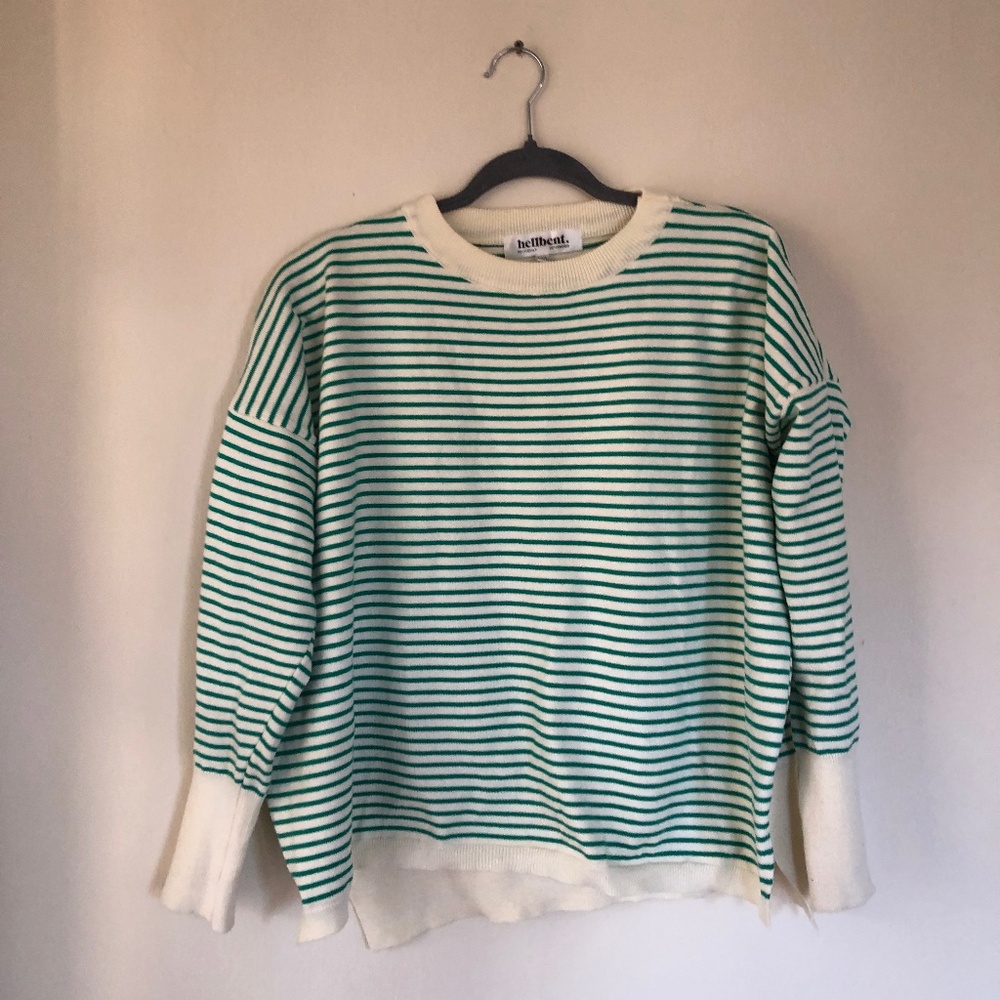 hellbent. M/L Green and Cream Stripe Sweater